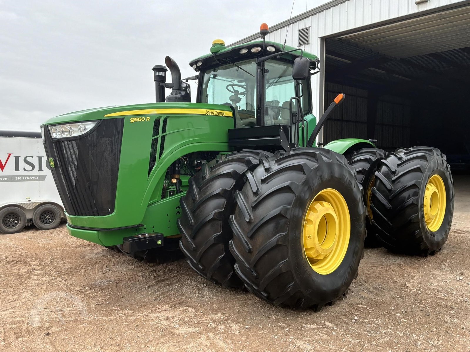 2014 John Deere 9560R Tractor